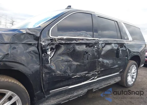 2022 Cadillac Escalade Esv 4Wd Premium Luxury z USA, uszkodzony, nr VIN 1GYS4KKL4NR204815